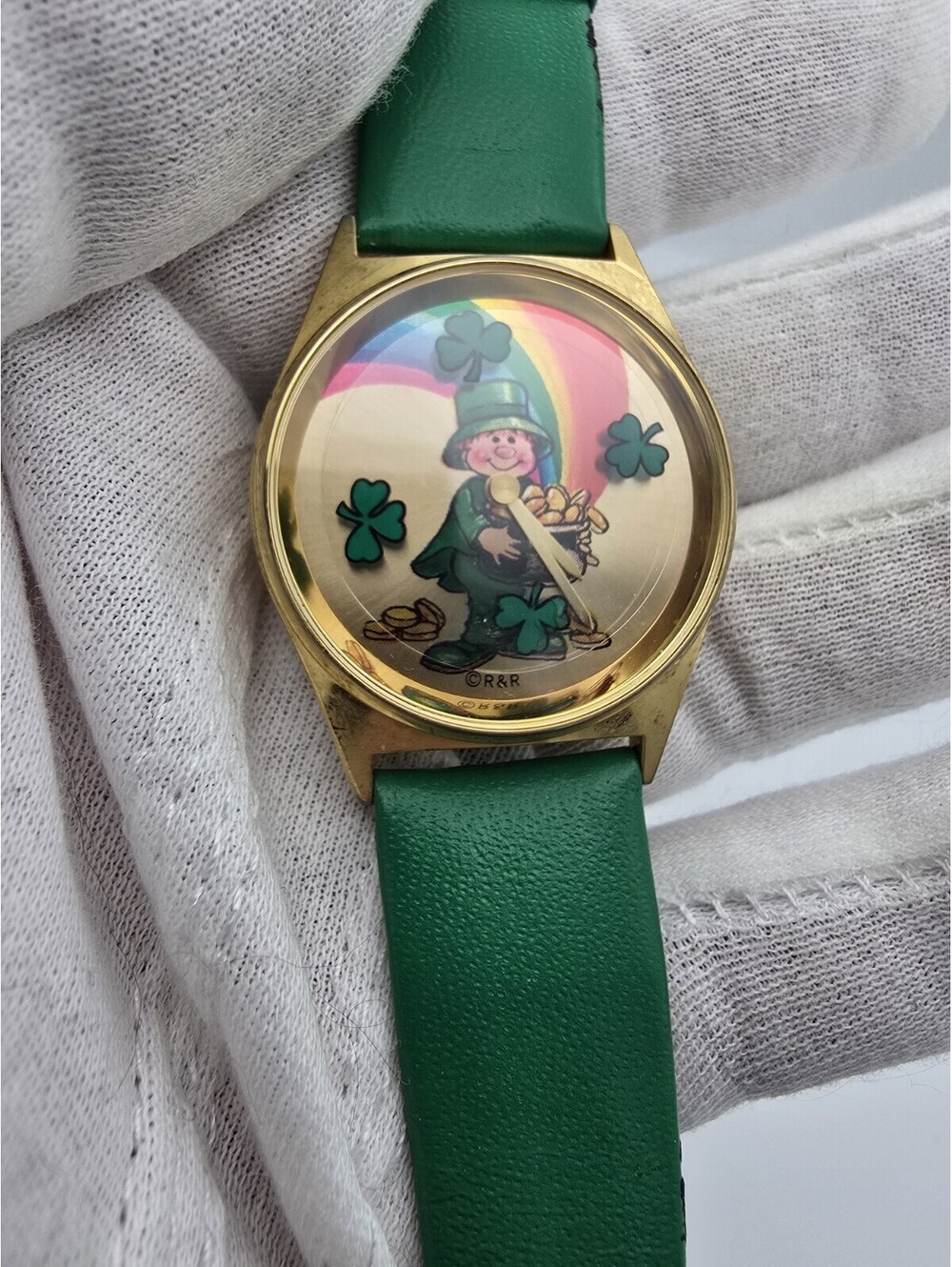 Valdawn Leprechaun Watch Unisex Case Green Leather Band Clover Seconds Hand Work